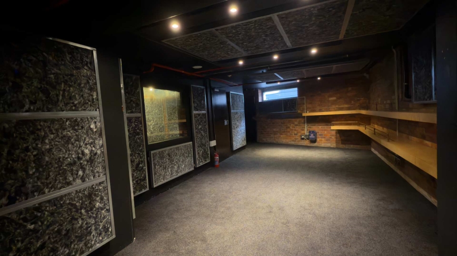 To Let commercial Property for Rent in De Waterkant Western Cape